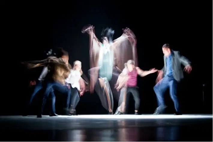 6 Reasons Why A Dance Book Community Is Important